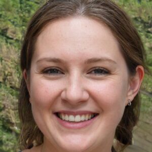 Δανάη Παπακωνσταντίνου - Συγγραφέας